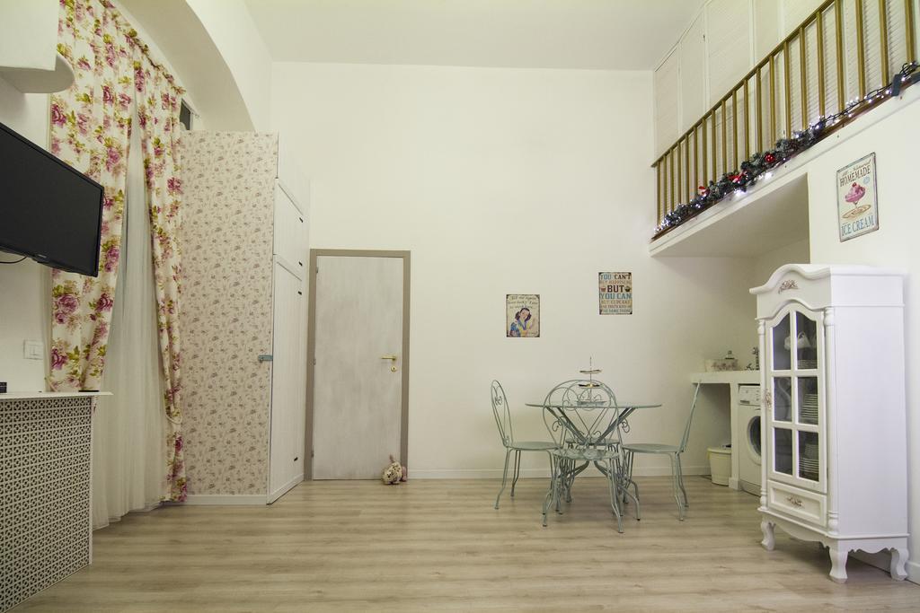 مبيت وإفطار ميلان Residenza Fiori Di Grano الغرفة الصورة